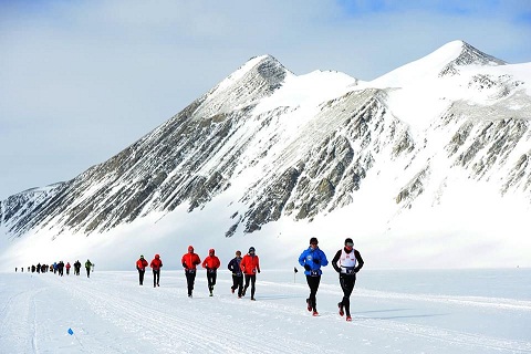 Antarctic Ice Marathon 2014_4_©Mike King.jpg