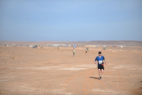 Fernando González en Sahara Marathon