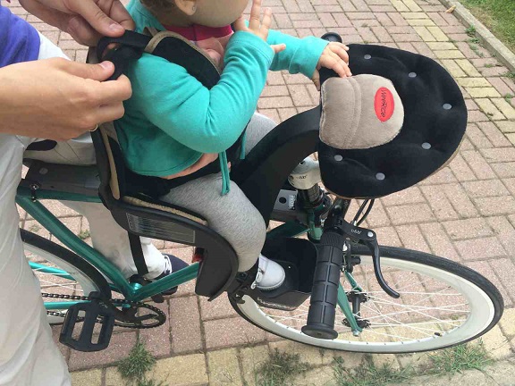 Loza de barro Intensivo paraguas Silla WEE-RIDE para llevar un niño en la parte delantera de la bicicleta –  Revista técnica del deporte Sport Training