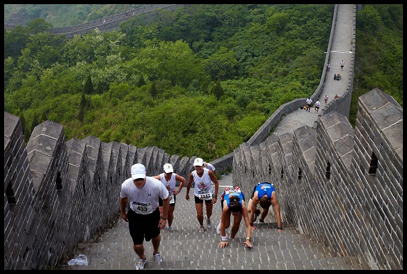 Great Wall Marathon (más de 5.000 escalones a lo largo de la Muralla China)_©Adventure-marathon.com