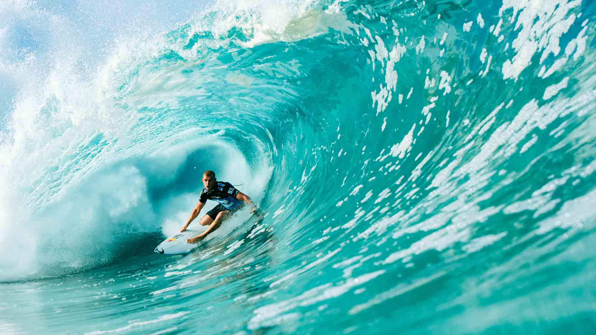 THE SECRET WEAPON OF THE 3 x WORLD SURFING CHAMPION – Technical magazine of sport Sport Training